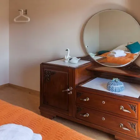 Guestready- Picaria Orange *