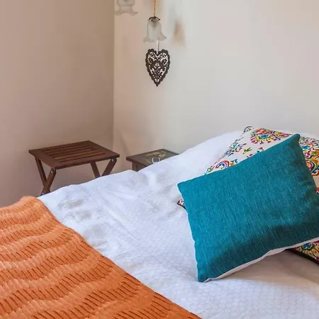 Guestready- Picaria Orange *